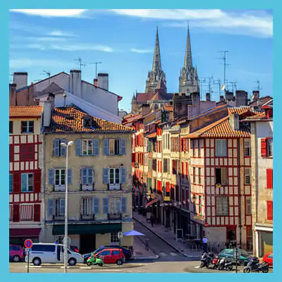 bayonne-VIGNETTE_ARTICLES_SITE-REVO5.jpg