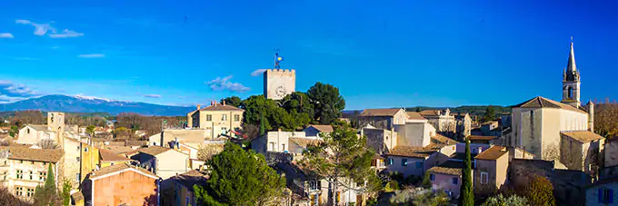ville de pernes les fontaines